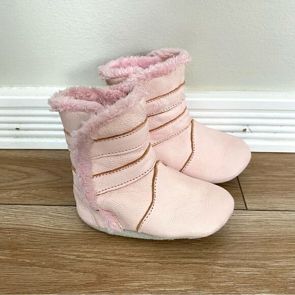 Pink Infant Moccasin Booties Suede Leather 6-12 Months - Picture 3 of 8